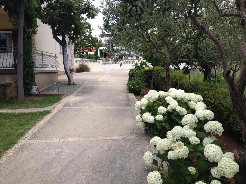 Apartment Udovicic Vodice Rum bild