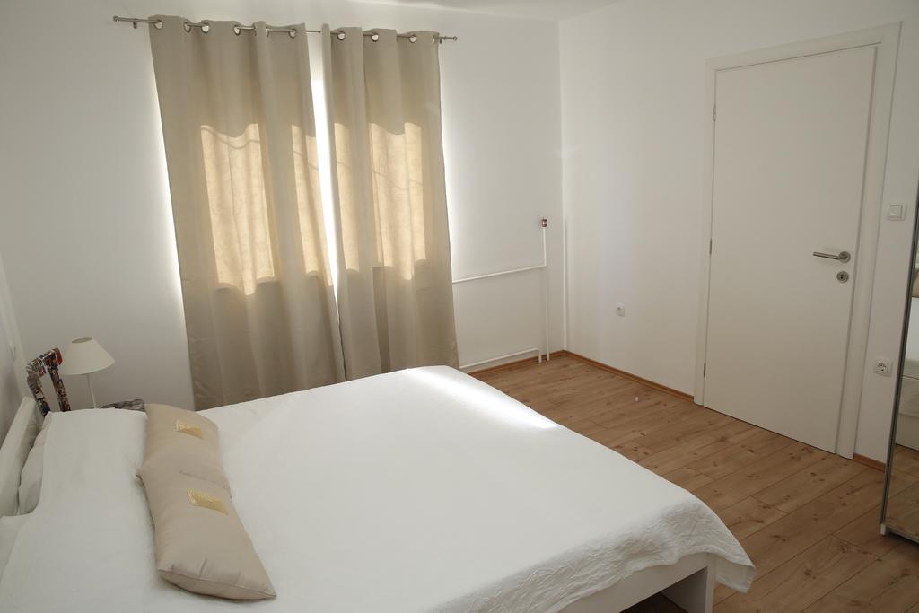 Apartment Udovicic Vodice Rum bild
