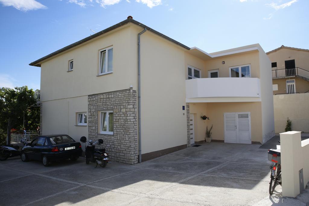 Apartment Udovicic Vodice Rum bild